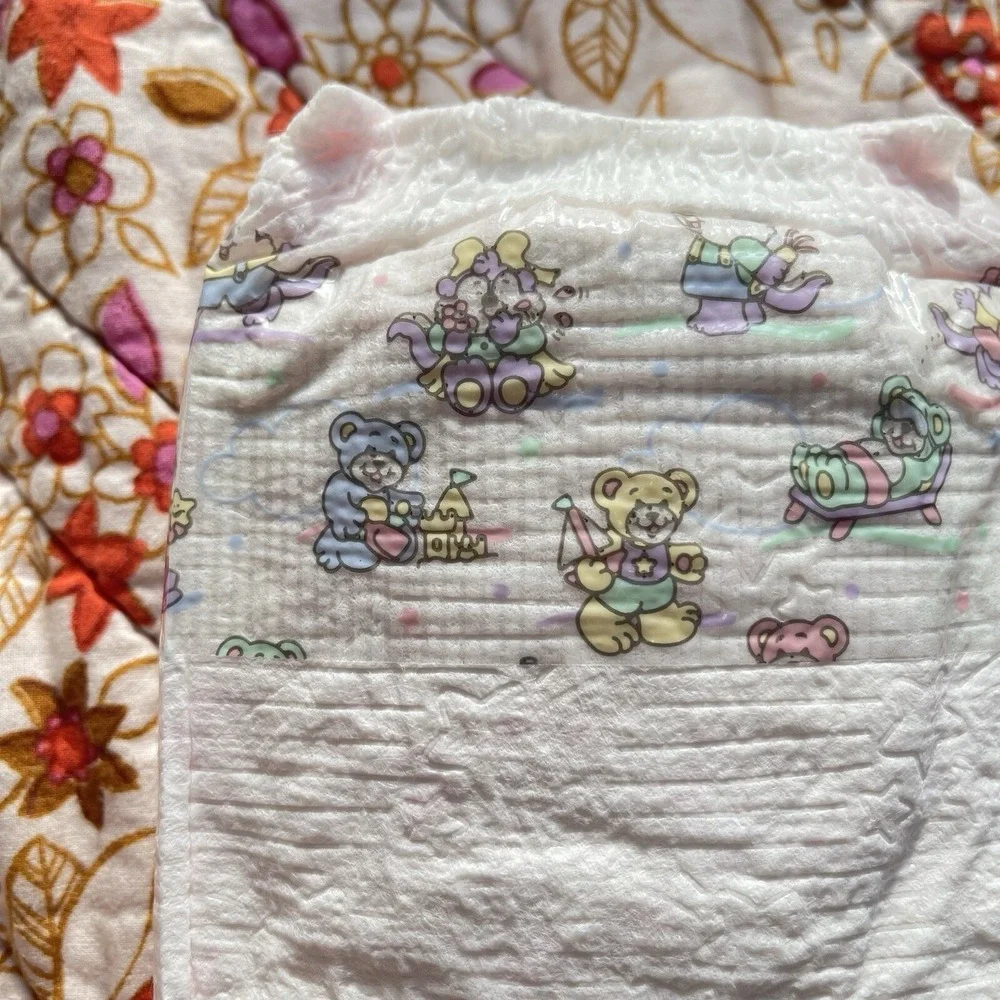 Vintage Huggies Size 3 Ultratrim 1993 USA Diapers Beach Teddy Bear Plastic Print